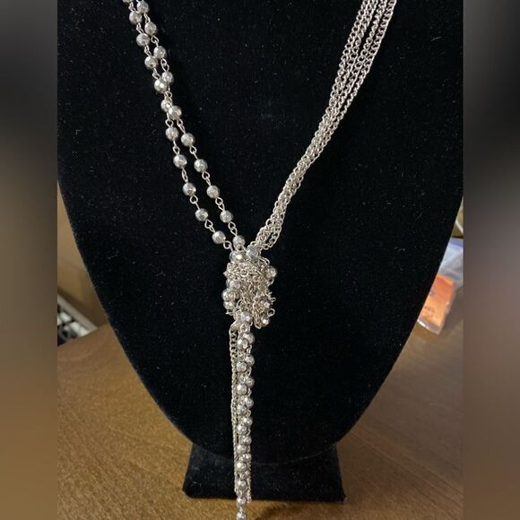 #404 KNOTTED Silver Necklace - Picture 2 of 7